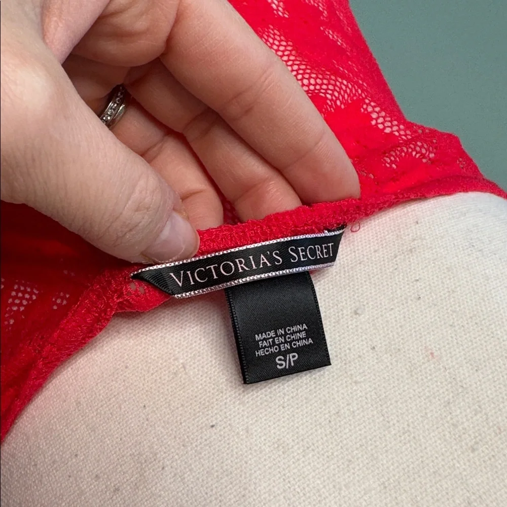 Victorias Secret lingerie - Picture 6 of 6